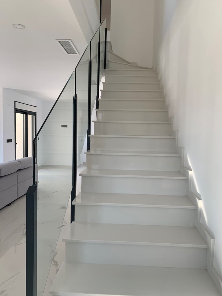 3 bedroom Villa for sale in Pinoso with pool - € 489,000 (Ref: 8586725)