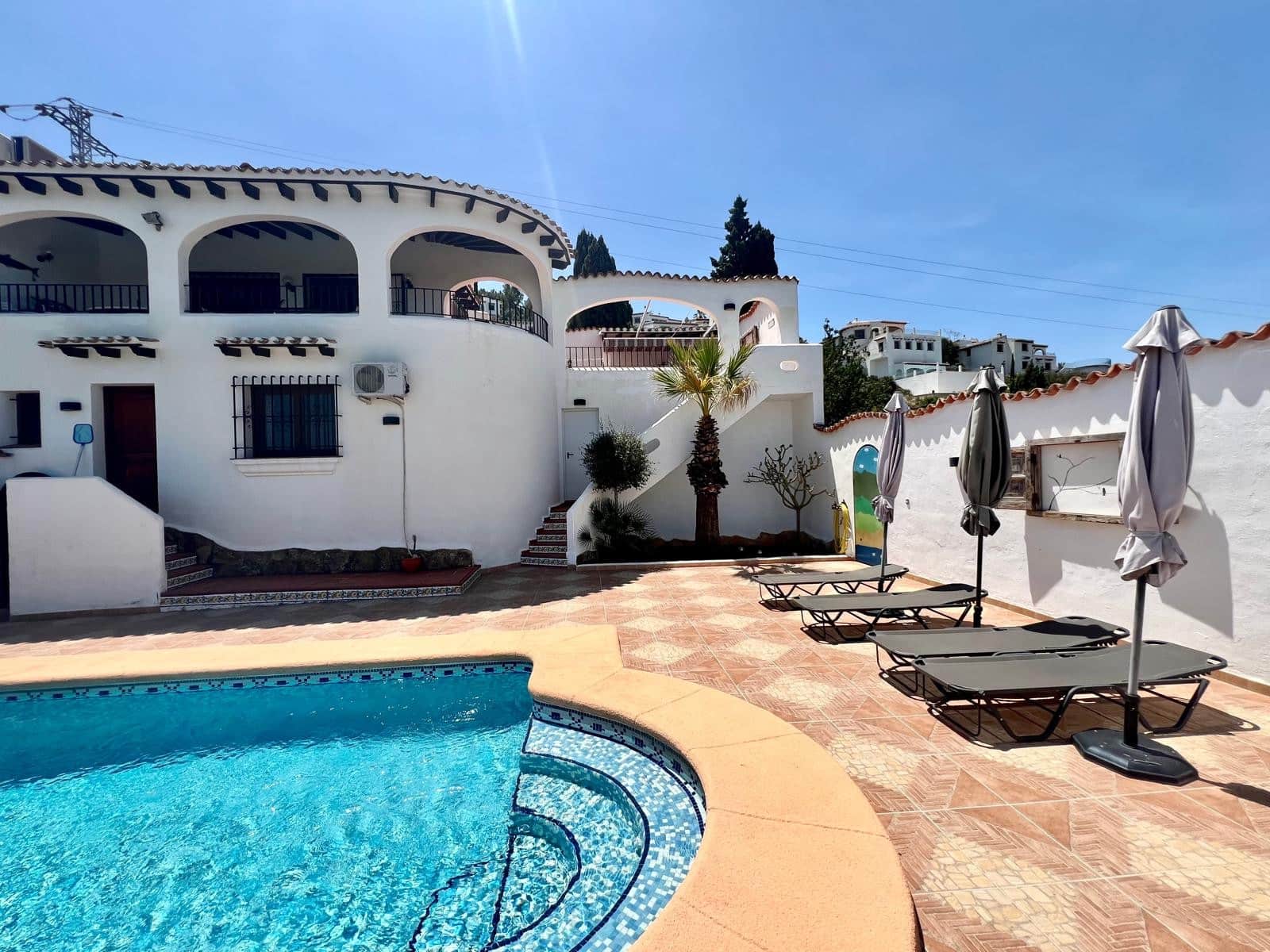 5 soveværelse Villa til salg i Monte Pego med swimmingpool - € 575.000 (Ref: 8598165)