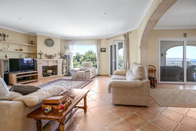 Chalet de 4 habitaciones en Javea / Xàbia en venta con piscina - 999.000 € (Ref: 8605758)