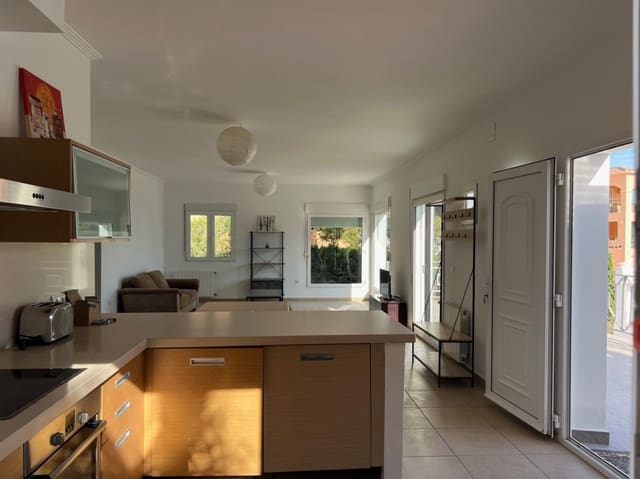 Chalet de 5 habitaciones en Dénia en venta con piscina - 595.000 € (Ref: 8613725)
