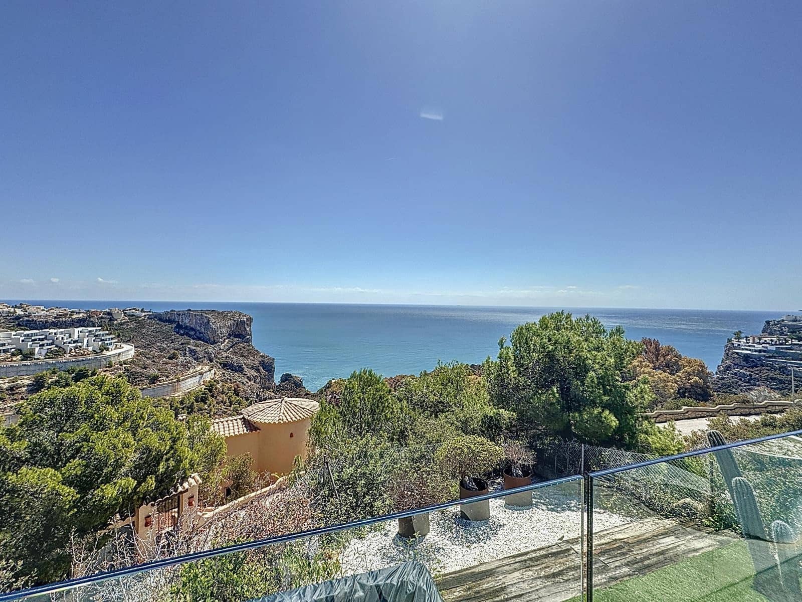 Chalet de 3 habitaciones en Moraira en venta con piscina - 1.200.000 € (Ref: 8619741)