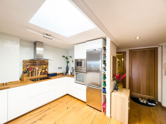 3 slaapkamer Penthouse te koop in Altea - € 550.000 (Ref: 8652055)