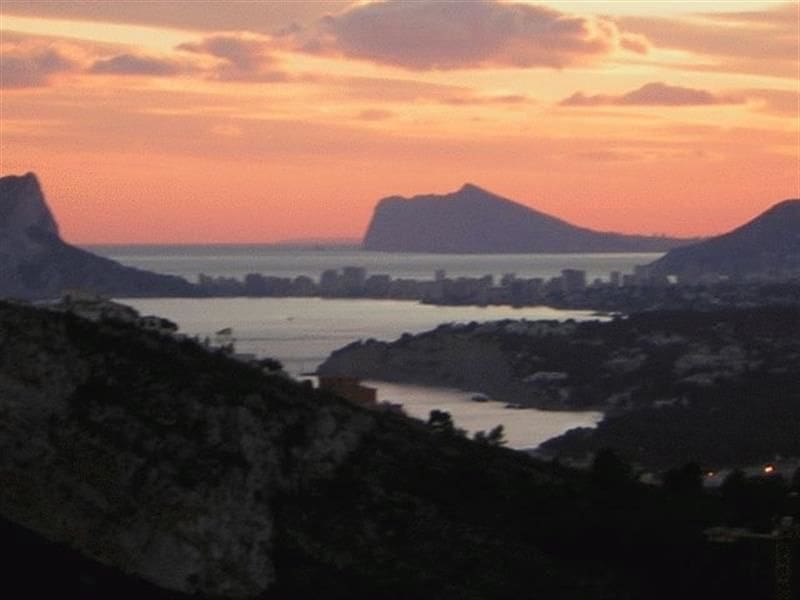 3 slaapkamer Villa te koop in Moraira met zwembad - € 695.000 (Ref: 8662032)