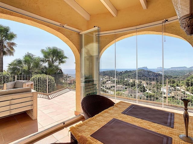 3 slaapkamer Villa te koop in Moraira, Teulada-Moraira met zwembad - € 695.000 (Ref: 8662032)