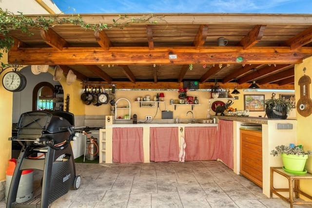 3 makuuhuone Huvila myytävänä paikassa Javea / Xàbia mukana uima-altaan - 750 000 € (Ref: 8664226)