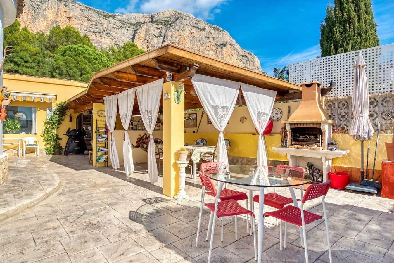 3 makuuhuone Huvila myytävänä paikassa Javea / Xabia mukana uima-altaan - 750 000 € (Ref: 8664226)