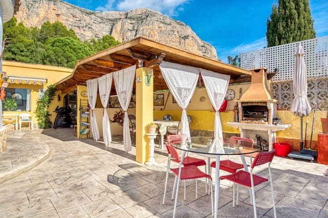 3 makuuhuone Huvila myytävänä paikassa Javea / Xàbia mukana uima-altaan - 750 000 € (Ref: 8664226)