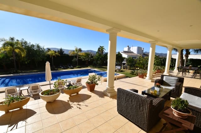 5 Zimmer Villa zu verkaufen in Javea / Xàbia mit Pool - 1.370.000 € (Ref: 8664227)