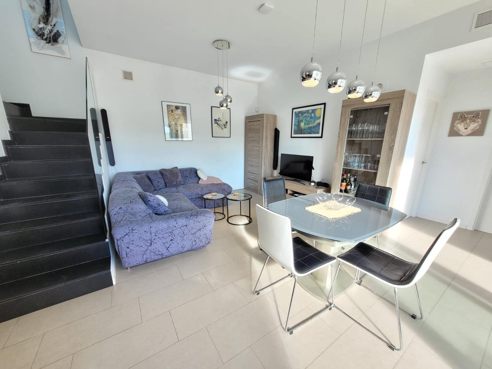 3 slaapkamer Villa voor vakantieverhuur in Ciudad Quesada met zwembad garage - € 980 (Ref: 8665770)