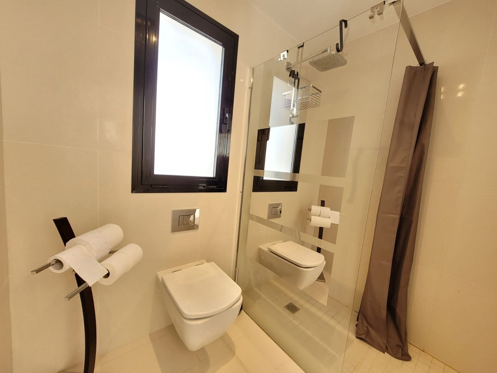 3 slaapkamer Villa voor vakantieverhuur in Ciudad Quesada met zwembad garage - € 980 (Ref: 8665770)