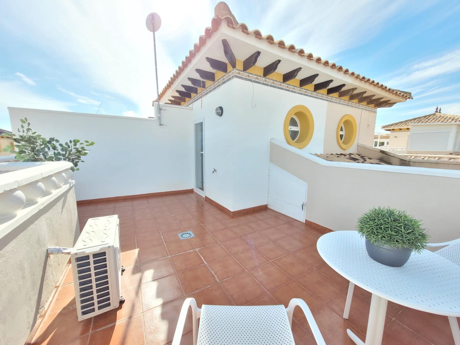2 bedroom Villa for holiday rental in La Marina with pool garage - € 525 (Ref: 8674947)