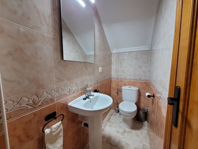 2 makuuhuone Huvila lomavuokrausta paikassa La Marina, Elche / Elx mukana uima-altaan 
autotalli - 525 € (Ref: 8674947)