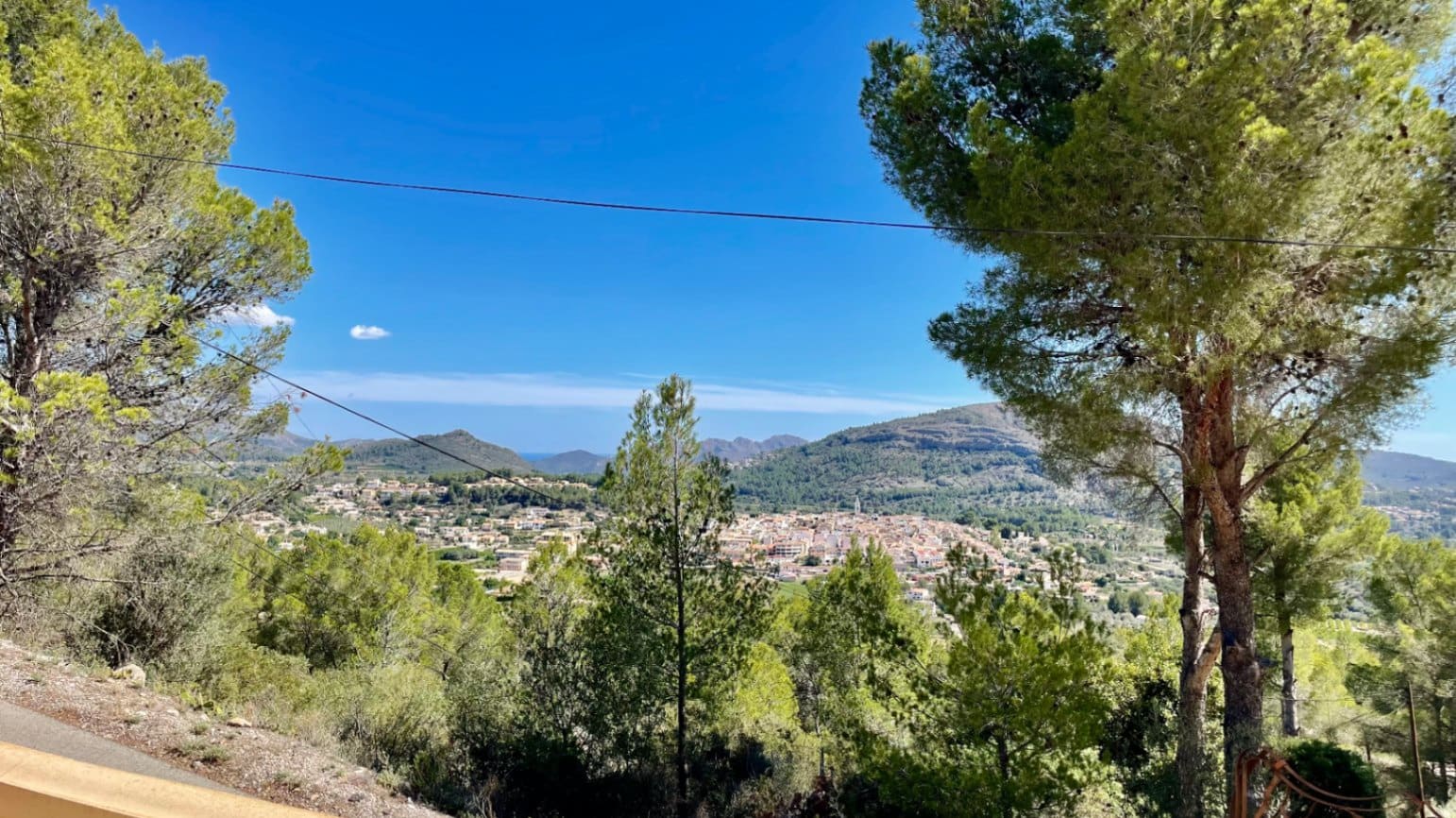 5 soveværelse Finca/Landehus til salg i Jalon / Xalo med swimmingpool - € 399.950 (Ref: 8695805)