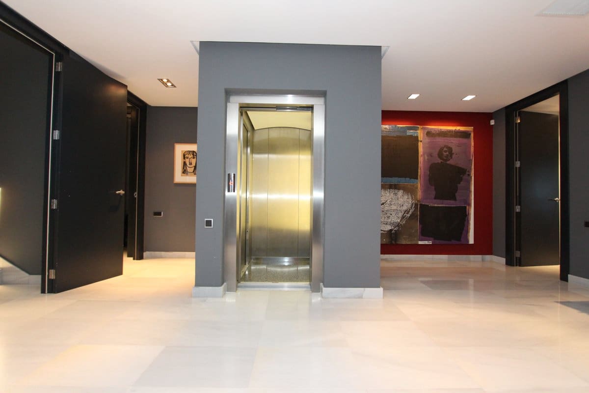 5 Zimmer Villa zu verkaufen in Denia mit Pool - 2.500.000 € (Ref: 8696171)