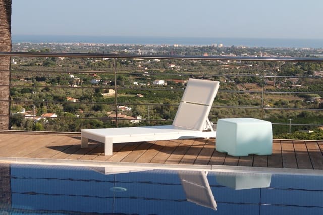 5 Zimmer Villa zu verkaufen in Dénia mit Pool - 2.500.000 € (Ref: 8696171)