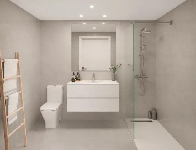 Apartamento de 4 habitaciones en Alicante / Alacant ciudad en venta con piscina - 394.600 € (Ref: 8698500)