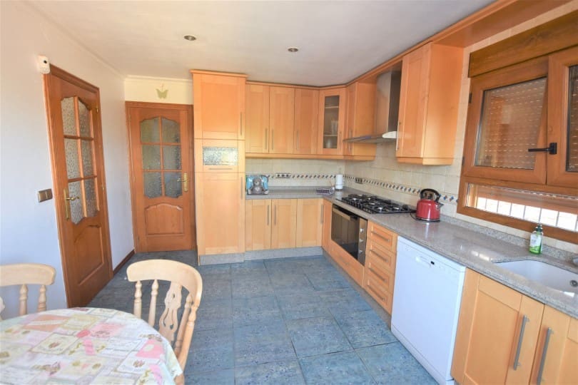 5 quarto Moradia para venda em Pueblo Bravo - 899 000 € (Ref: 8707304)