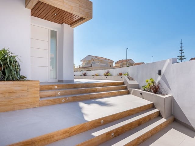 Chalet de 4 habitaciones en Ciudad Quesada, Rojales en venta - 985.000 € (Ref: 8722645)