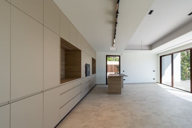 4 Zimmer Villa zu verkaufen in Benissa mit Pool - 1.370.000 € (Ref: 8776013)