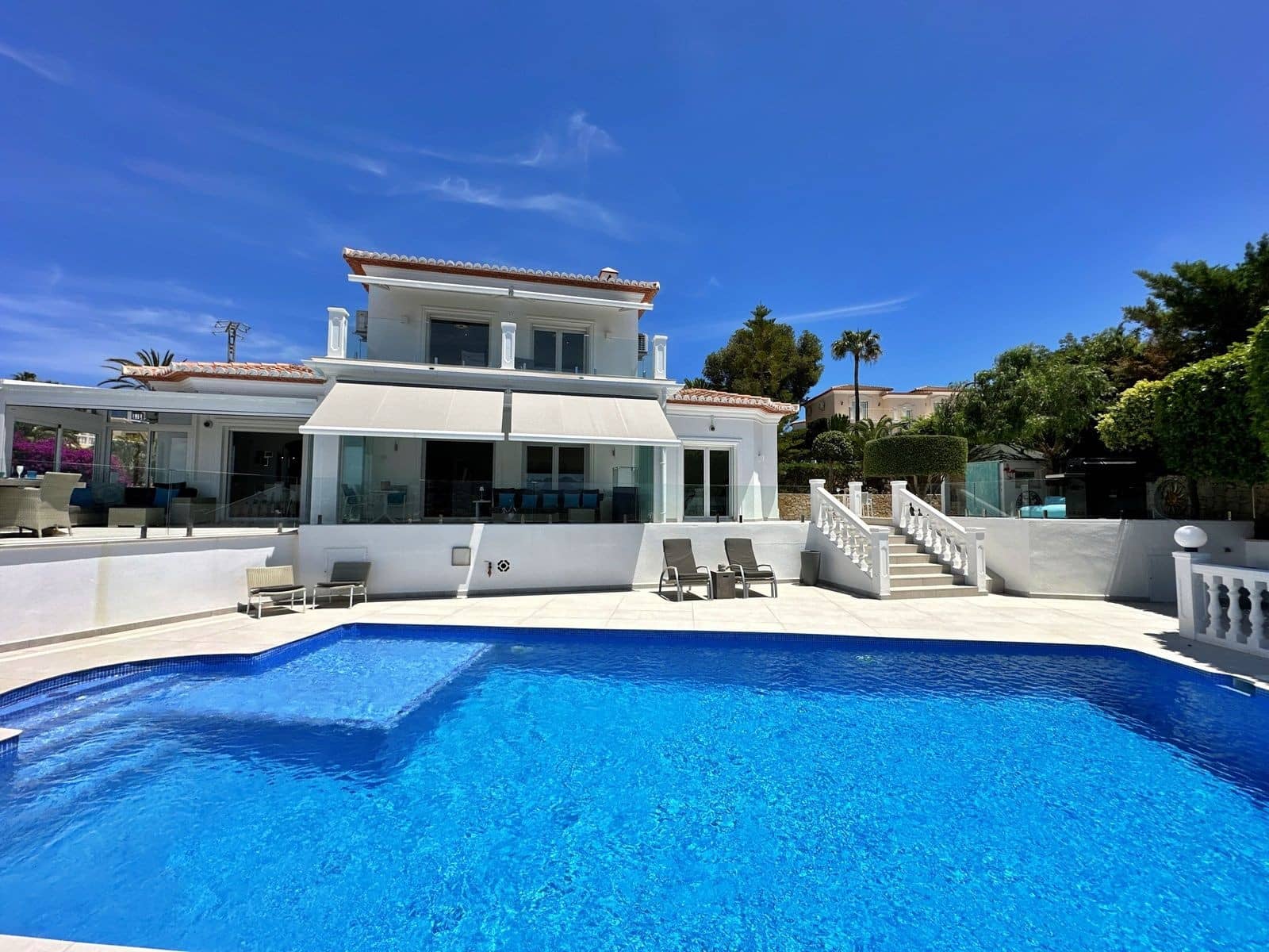 4 slaapkamer Villa te koop in Moraira met zwembad - € 1.195.000 (Ref: 8781975)