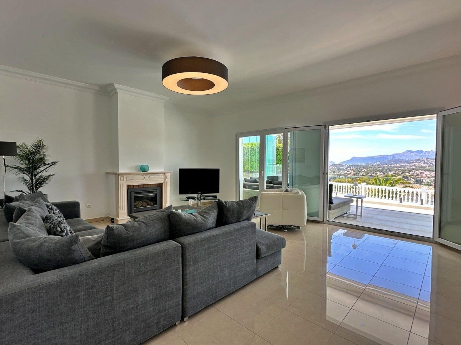 4 slaapkamer Villa te koop in Moraira met zwembad - € 1.195.000 (Ref: 8781975)