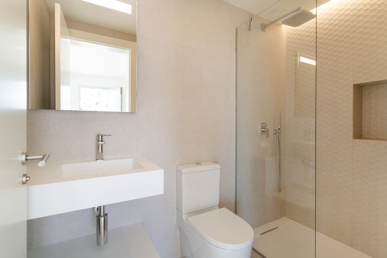 4 slaapkamer Villa te koop in Moraira met zwembad - € 1.595.000 (Ref: 8784385)