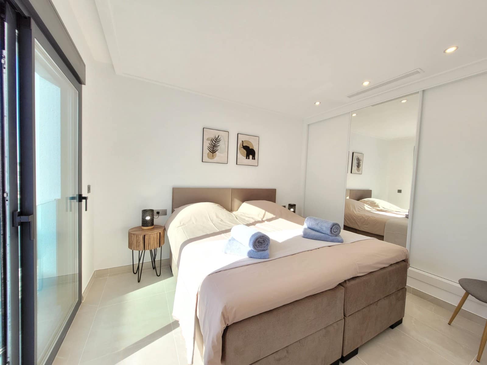 3 slaapkamer Villa voor vakantieverhuur in Ciudad Quesada met zwembad garage - € 1.085 (Ref: 8786960)