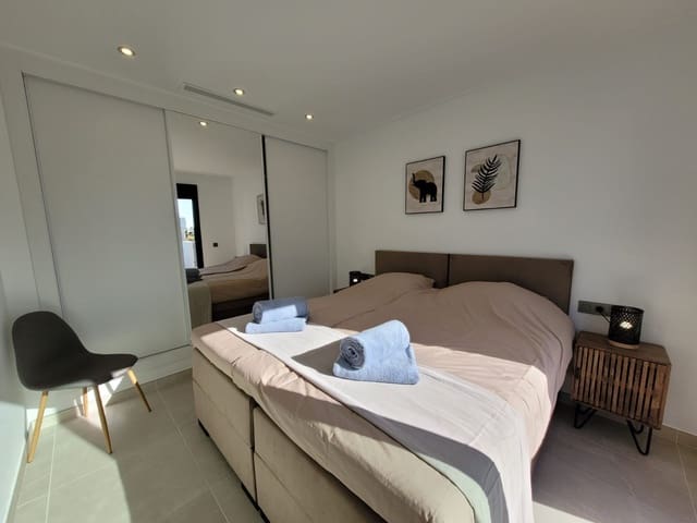 3 camera da letto Villa da affitare come casa vacanza in Ciudad Quesada, Rojales con piscina garage - 1.085 € (Rif: 8786960)