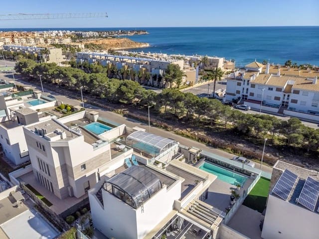 3 soveværelse Villa til salg i Campoamor, Orihuela - € 1.250.000 (Ref: 8800755)