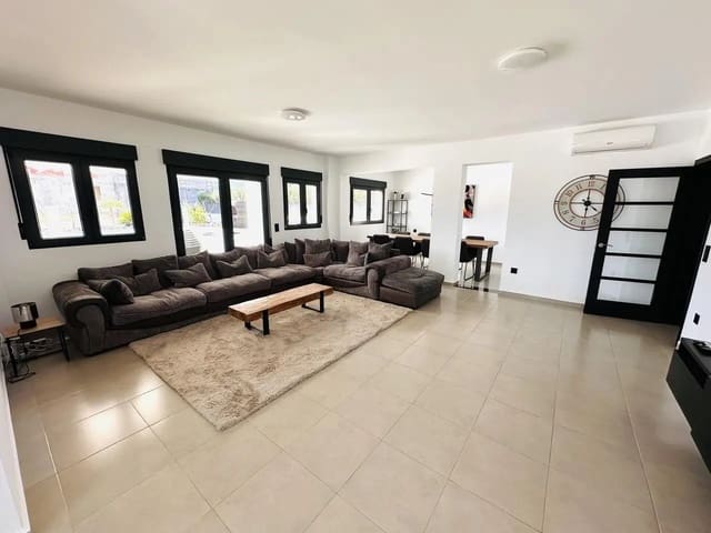6 quarto Moradia para venda em Javea / Xàbia com piscina - 1 050 000 € (Ref: 8802503)
