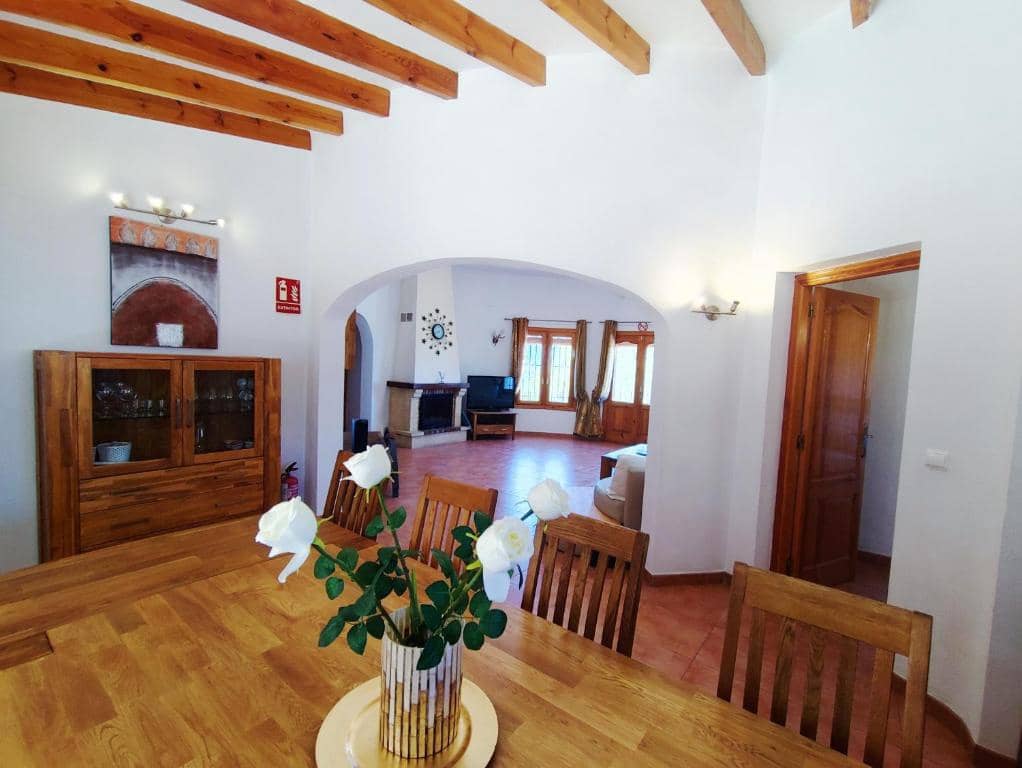 4 sypialnia Willa na sprzedaż w Monte Pego z basenem - 460 000 € (Ref: 8813726)