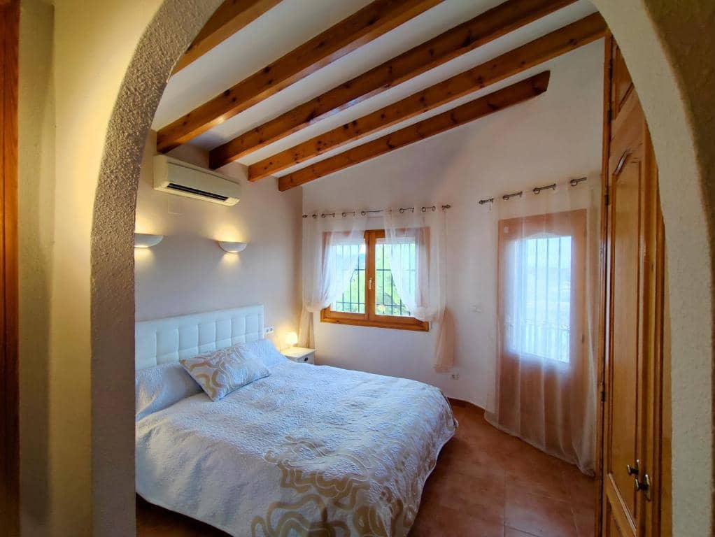 4 sypialnia Willa na sprzedaż w Monte Pego z basenem - 460 000 € (Ref: 8813726)