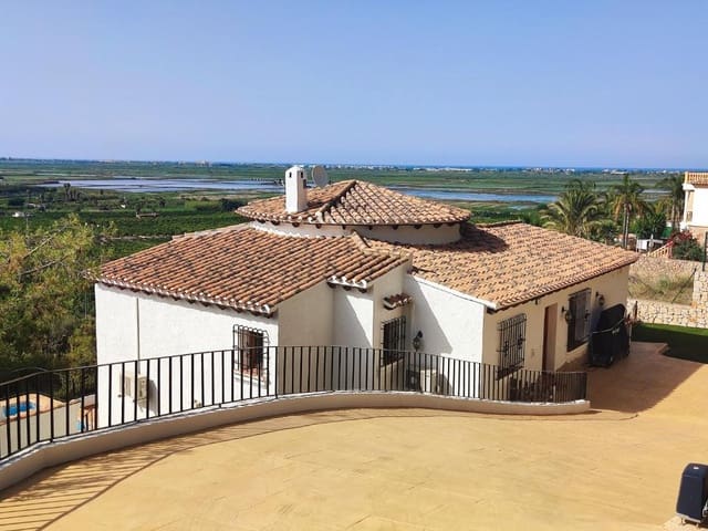 4 chambre Villa/Maison à vendre à Monte Pego, Pego avec piscine - 460 000 € (Ref: 8813726)