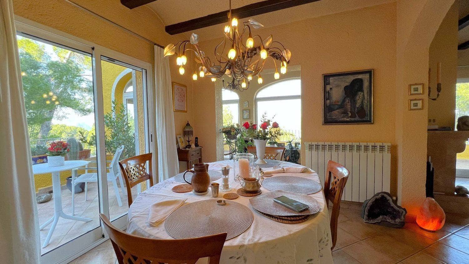 4 slaapkamer Finca/Landhuis te koop in Benidoleig met zwembad - € 465.000 (Ref: 8813749)