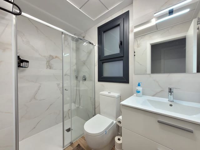 2 sypialnia Apartament na kwatery wakacyjne w Villamartin, Orihuela z basenem garażem - 375 € (Ref: 8840227)