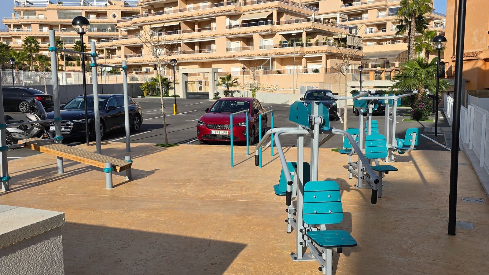   2 soveværelse   ferieLejlighed i Villamartin   med   swimmingpool  garage  - € 375 (Ref: 8840227)