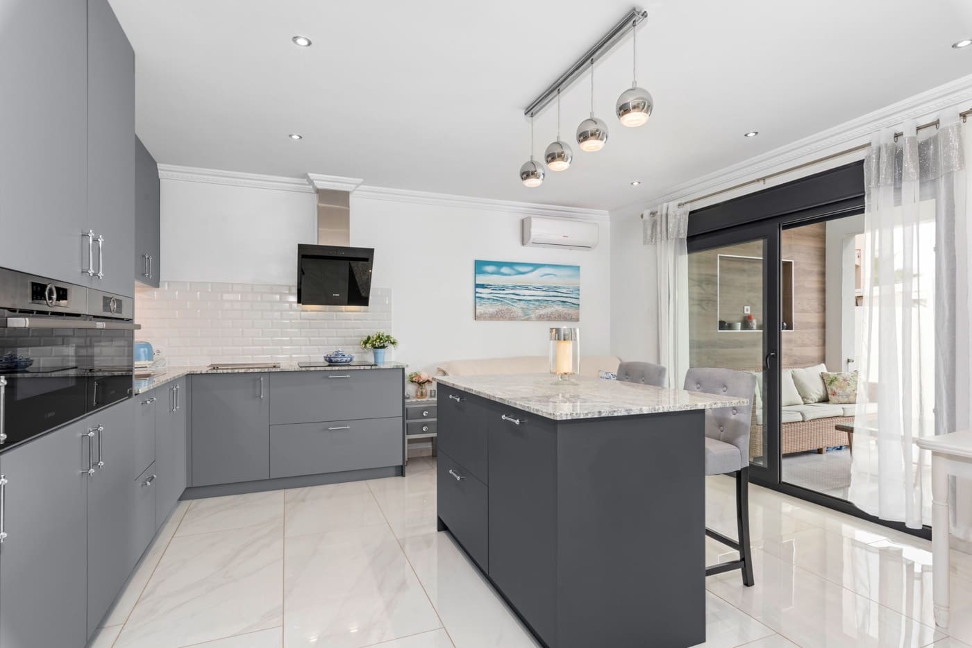 Chalet de 3 habitaciones en Ciudad Quesada en venta - 675.000 € (Ref: 8842905)