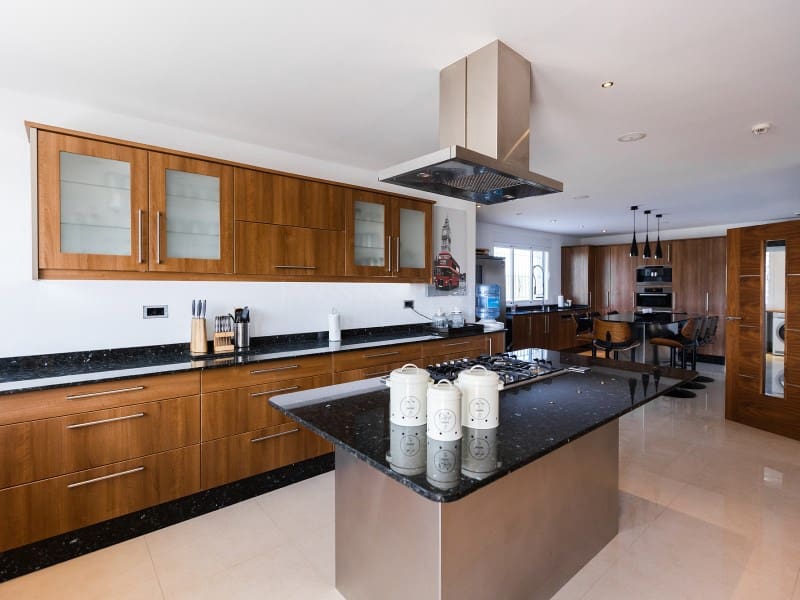 13 soverom Villa til salgs i Torrellano - € 2 000 000 (Ref: 8873810)