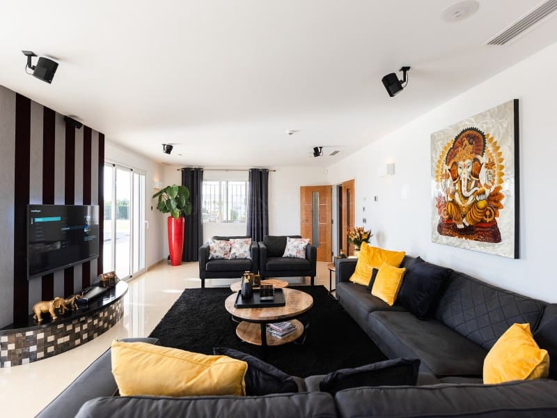 13 soverom Villa til salgs i Torrellano - € 2 000 000 (Ref: 8873810)