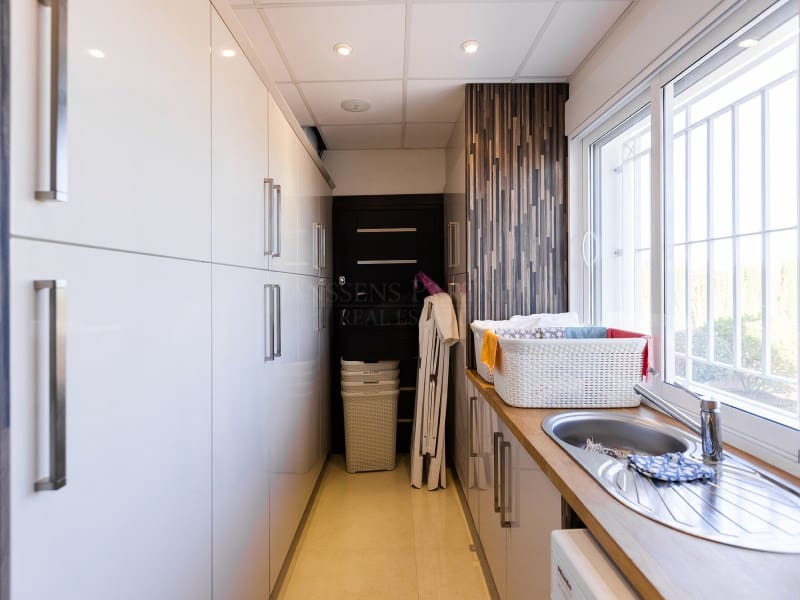 13 soverom Villa til salgs i Torrellano - € 2 000 000 (Ref: 8873810)