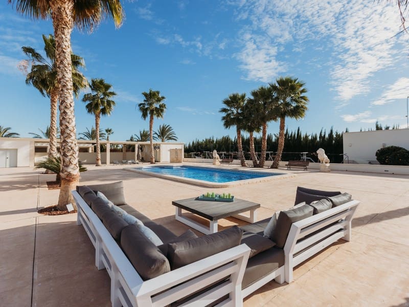 13 soverom Villa til salgs i Torrellano - € 2 000 000 (Ref: 8873810)