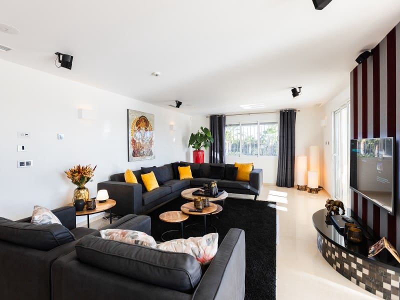 13 soverom Villa til salgs i Torrellano - € 2 000 000 (Ref: 8873810)