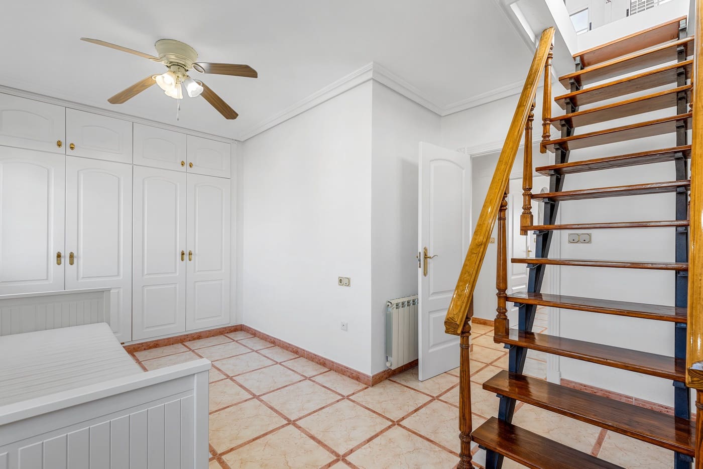 4 soverom Villa til salgs i Torrevieja - € 689 000 (Ref: 8873968)