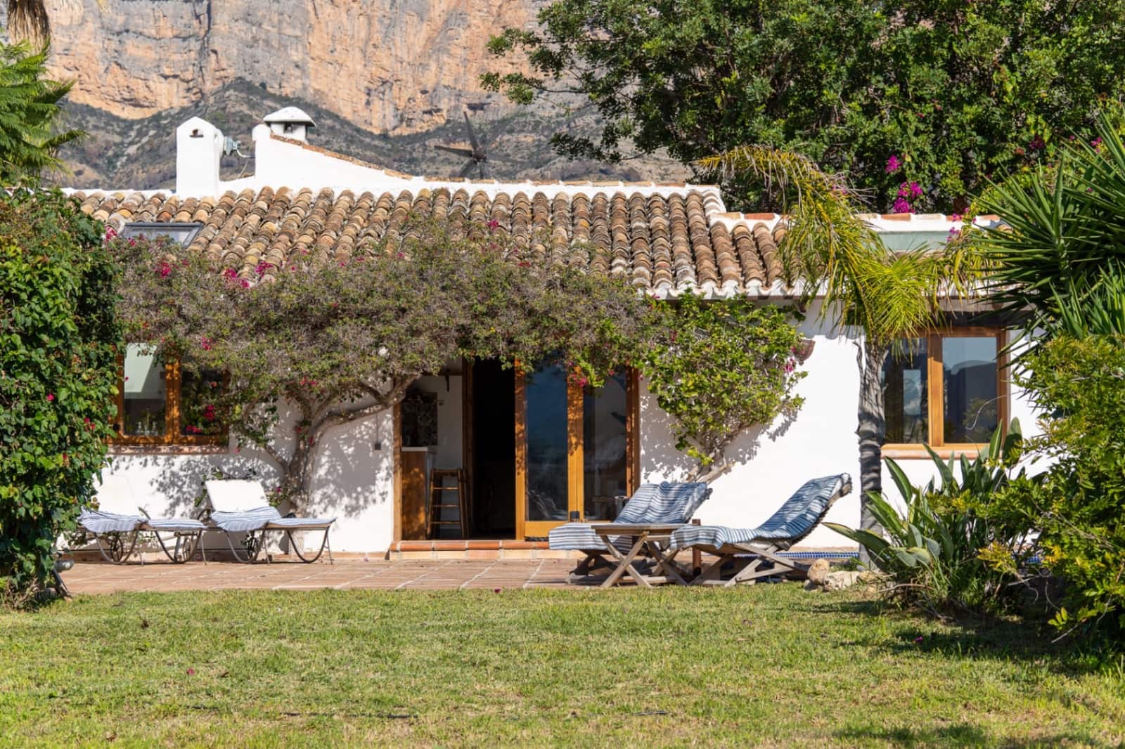 5 makuuhuone Huvila myytävänä paikassa Javea / Xabia mukana uima-altaan - 1 399 000 € (Ref: 8878238)