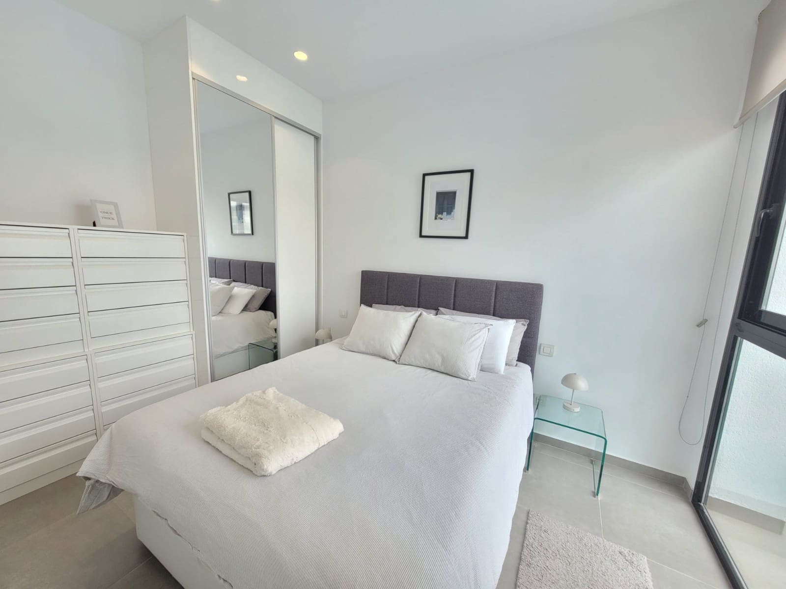 3 slaapkamer Villa voor vakantieverhuur in La Marina met zwembad garage - € 1.505 (Ref: 8880896)