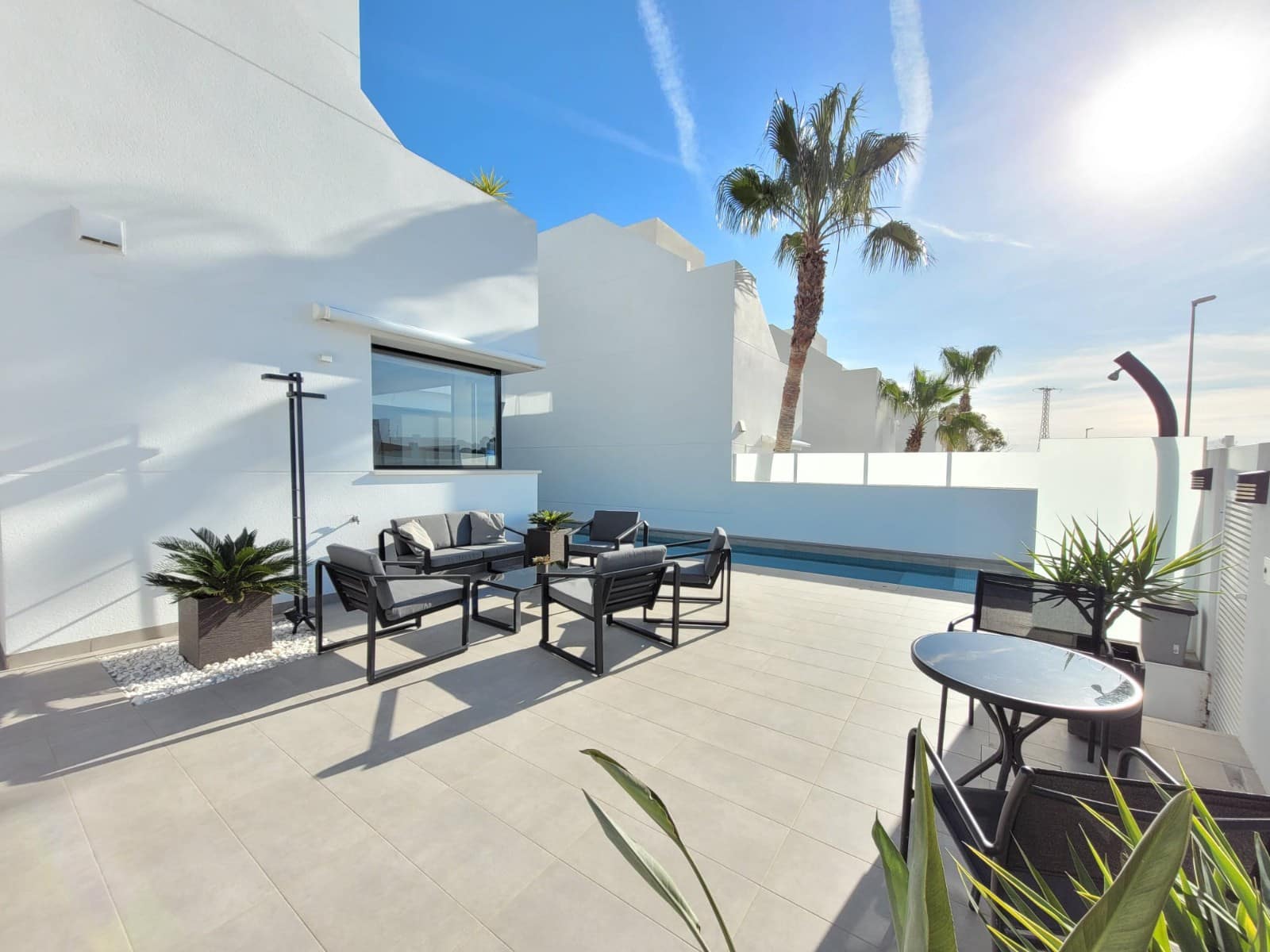 3 slaapkamer Villa voor vakantieverhuur in La Marina met zwembad garage - € 1.505 (Ref: 8880896)