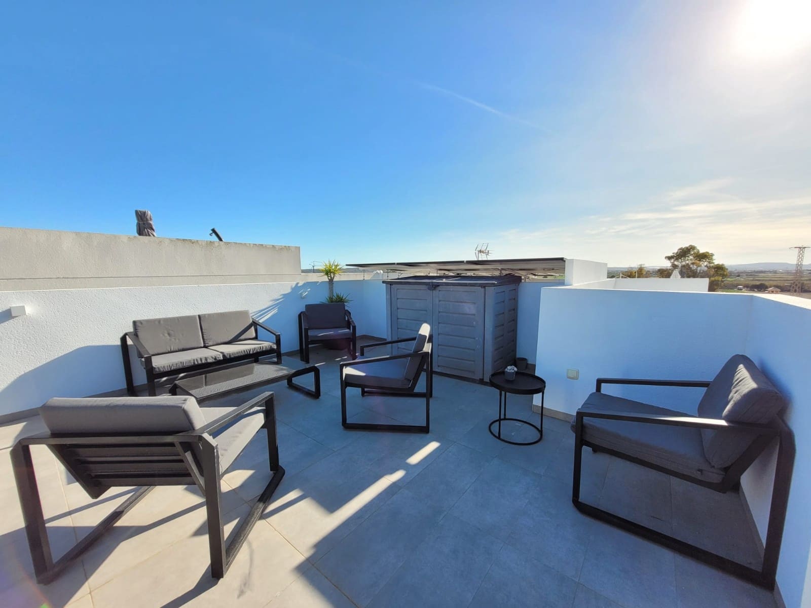 3 slaapkamer Villa voor vakantieverhuur in La Marina met zwembad garage - € 1.505 (Ref: 8880896)