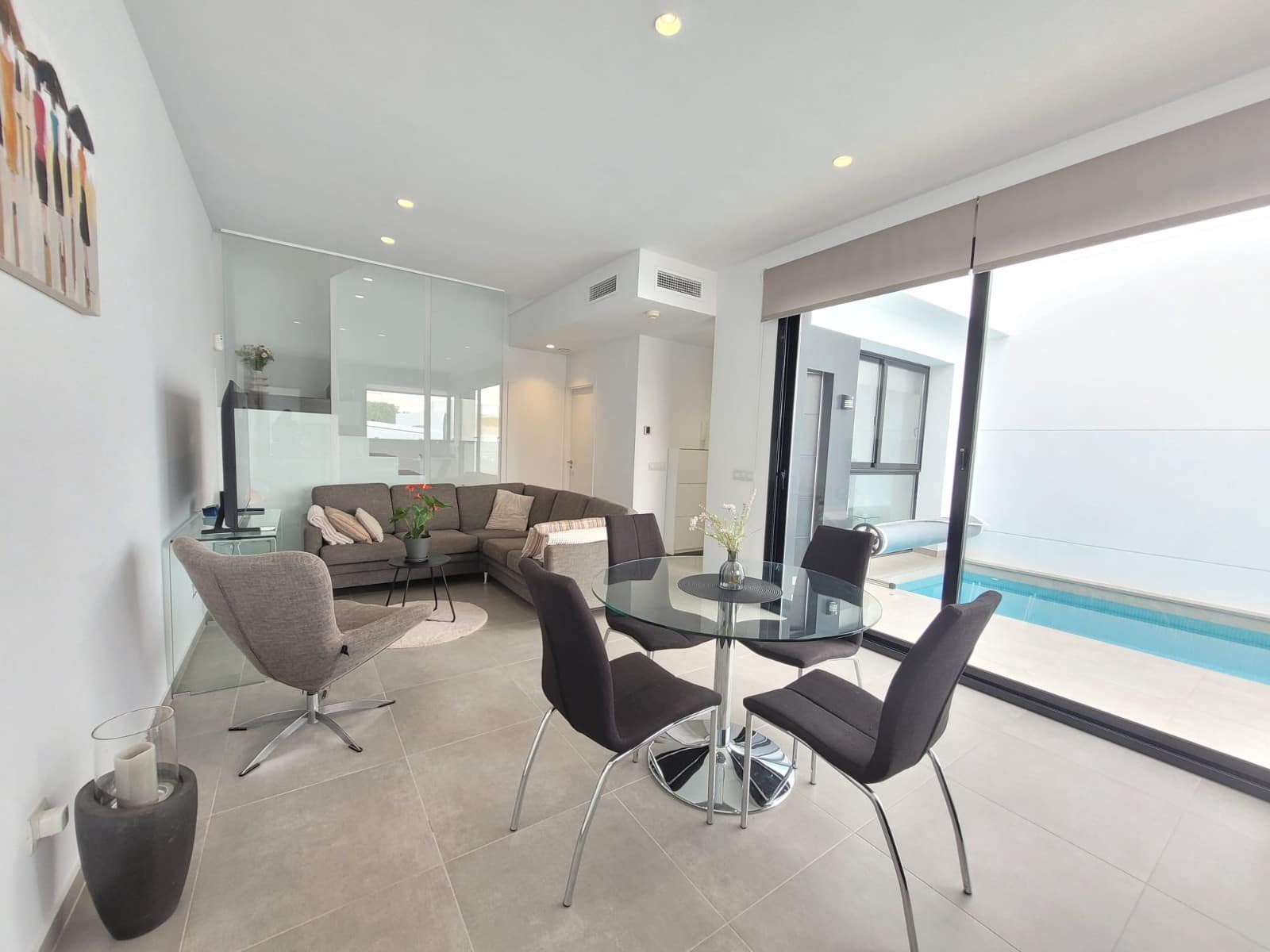 3 slaapkamer Villa voor vakantieverhuur in La Marina met zwembad garage - € 1.505 (Ref: 8880896)