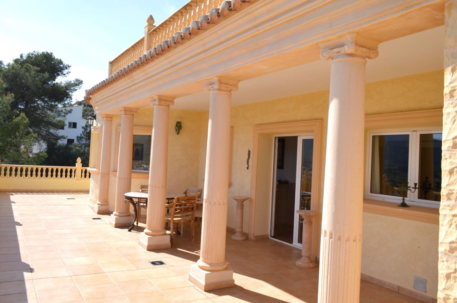 3 soveværelse Villa til salg i Jalon / Xalo med swimmingpool - € 595.000 (Ref: 8896235)