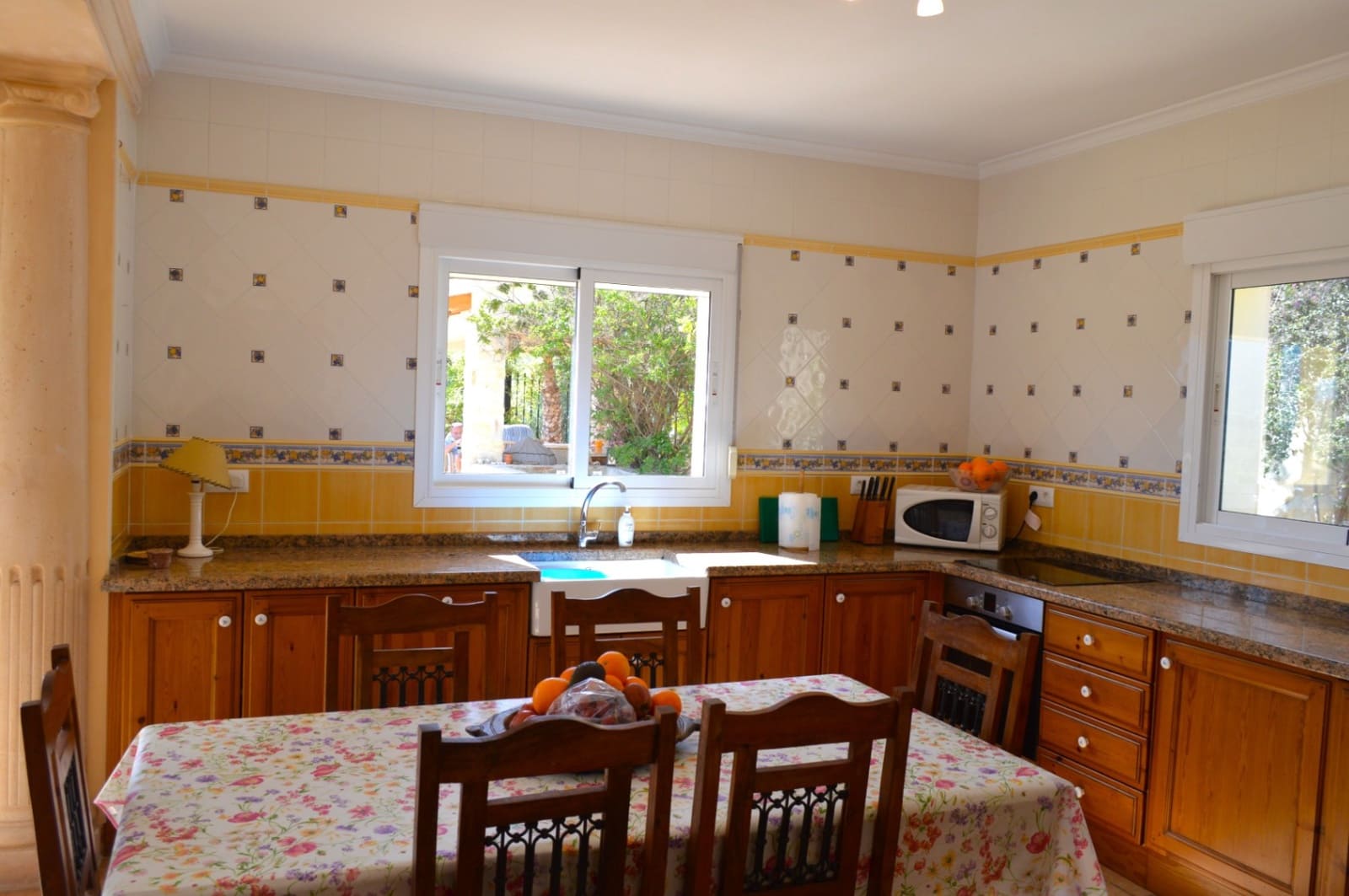 3 soveværelse Villa til salg i Jalon / Xalo med swimmingpool - € 595.000 (Ref: 8896235)